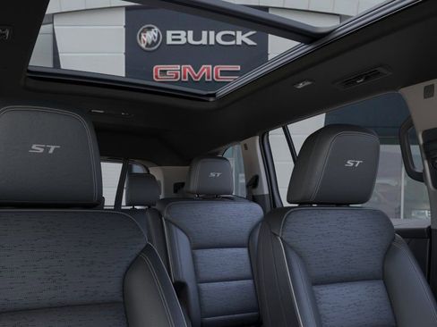 New 2026 Buick Enclave Sport Touring image 25