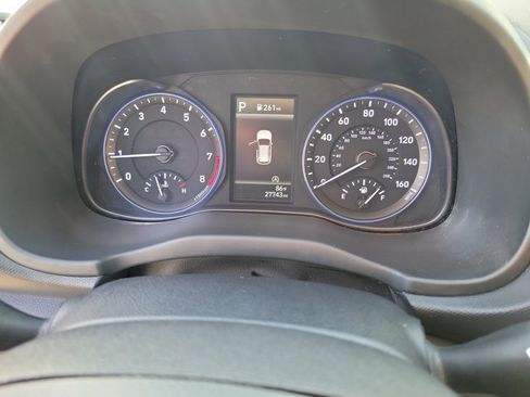 Used 2023 Hyundai Kona SE AWD/4WD image 27