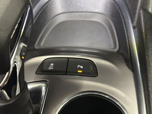 Used 2024 Chevrolet Malibu LT FWD image 21