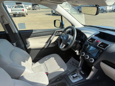 Used 2018 Subaru Forester 2.5i Limited AWD/4WD image 19