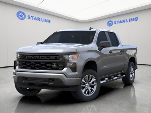 Used 2026 Chevrolet Silverado 1500 Custom RWD image 8