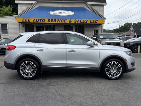 Used 2016 Lincoln MKX Reserve w/ Climate Package AWD/4WD image 1