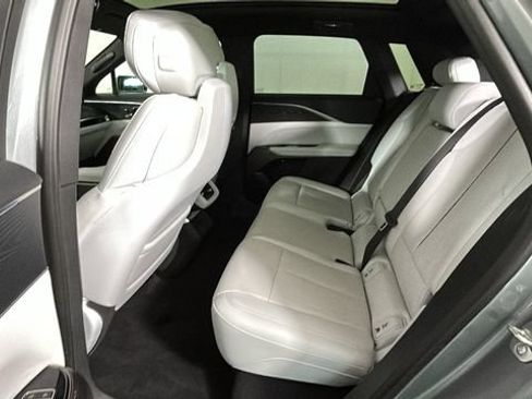 Used 2024 Cadillac Lyriq Sport AWD/4WD image 28