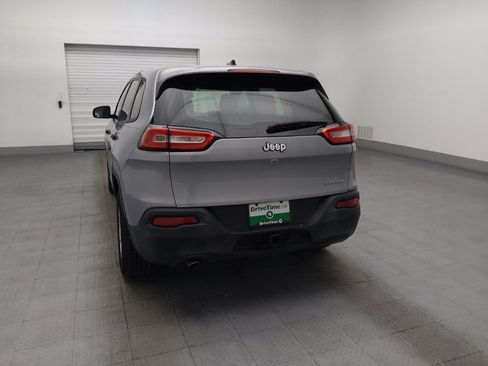 Used 2014 Jeep Cherokee Sport w/ Trailer Tow Group FWD image 6
