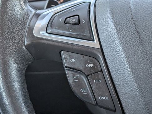 Used 2015 Ford Fusion SE w/ Equipment Group 202A image 22