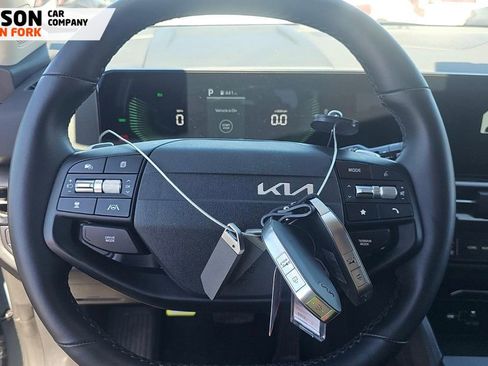 Used 2026 Kia Sportage S AWD/4WD image 9