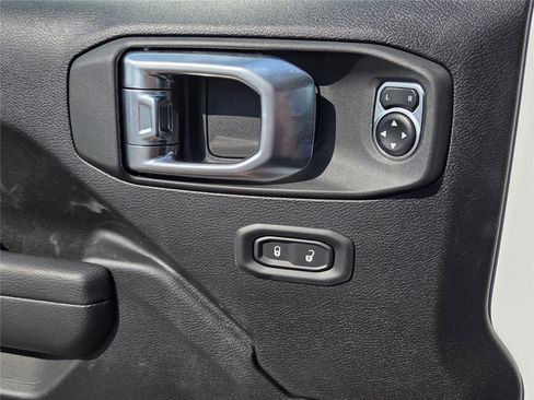 New 2026 Jeep Wrangler Unlimited Sport AWD/4WD image 19