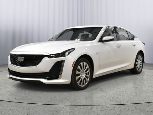 Used 2023 Cadillac CT5 Luxury image 1