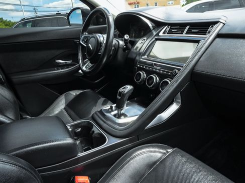 Used 2020 Jaguar E-PACE SE AWD/4WD image 43