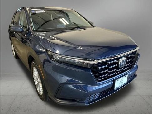 Certified 2025 Honda CR-V EX image 9