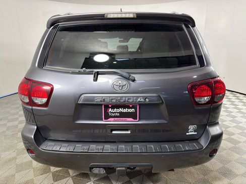 Used 2019 Toyota Sequoia SR5 w/ Premium Package RWD image 6