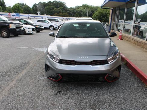 Used 2023 Kia Forte GT-Line w/ GT-Line Premium Package FWD image 2
