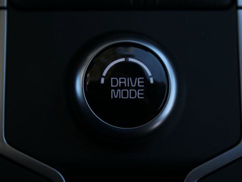 New 2026 Kia Sorento LX FWD image 35