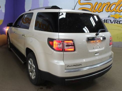 Used 2015 GMC Acadia SLE AWD/4WD image 6