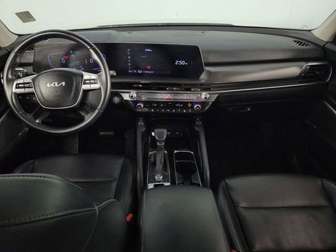 Used 2025 Kia Telluride S FWD image 27