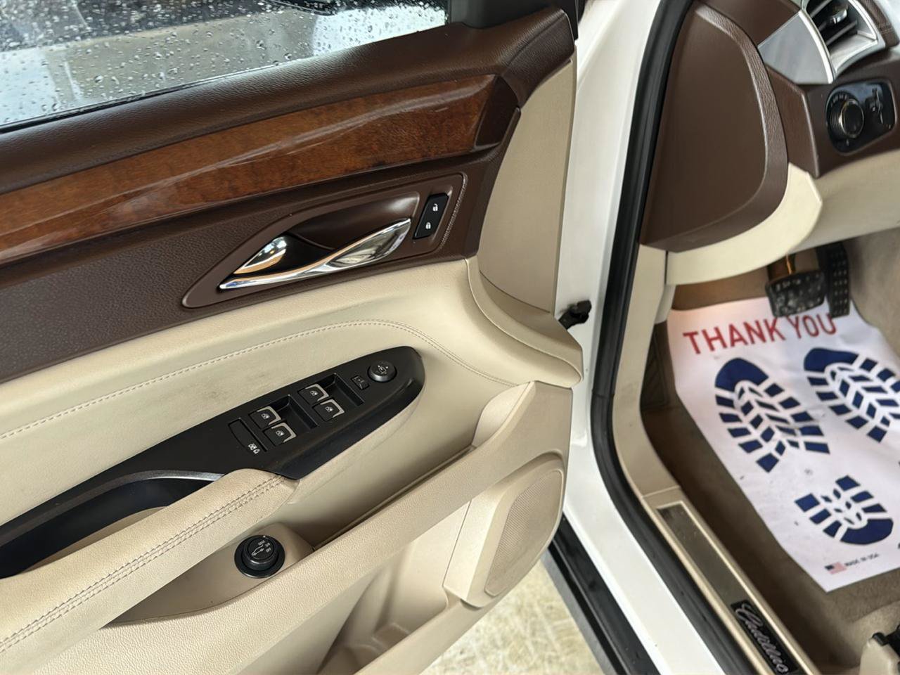 Used 2014 Cadillac SRX Luxury FWD image 12