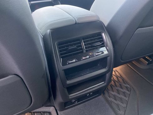 Used 2024 BMW X5 xDrive40i w/ M Sport Package AWD/4WD image 28