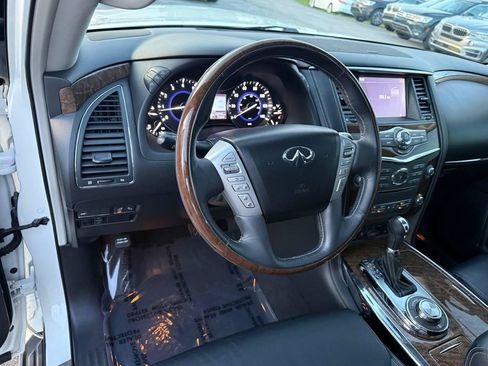 Used 2016 INFINITI QX80 4WD w/ 22" Wheel Package image 12