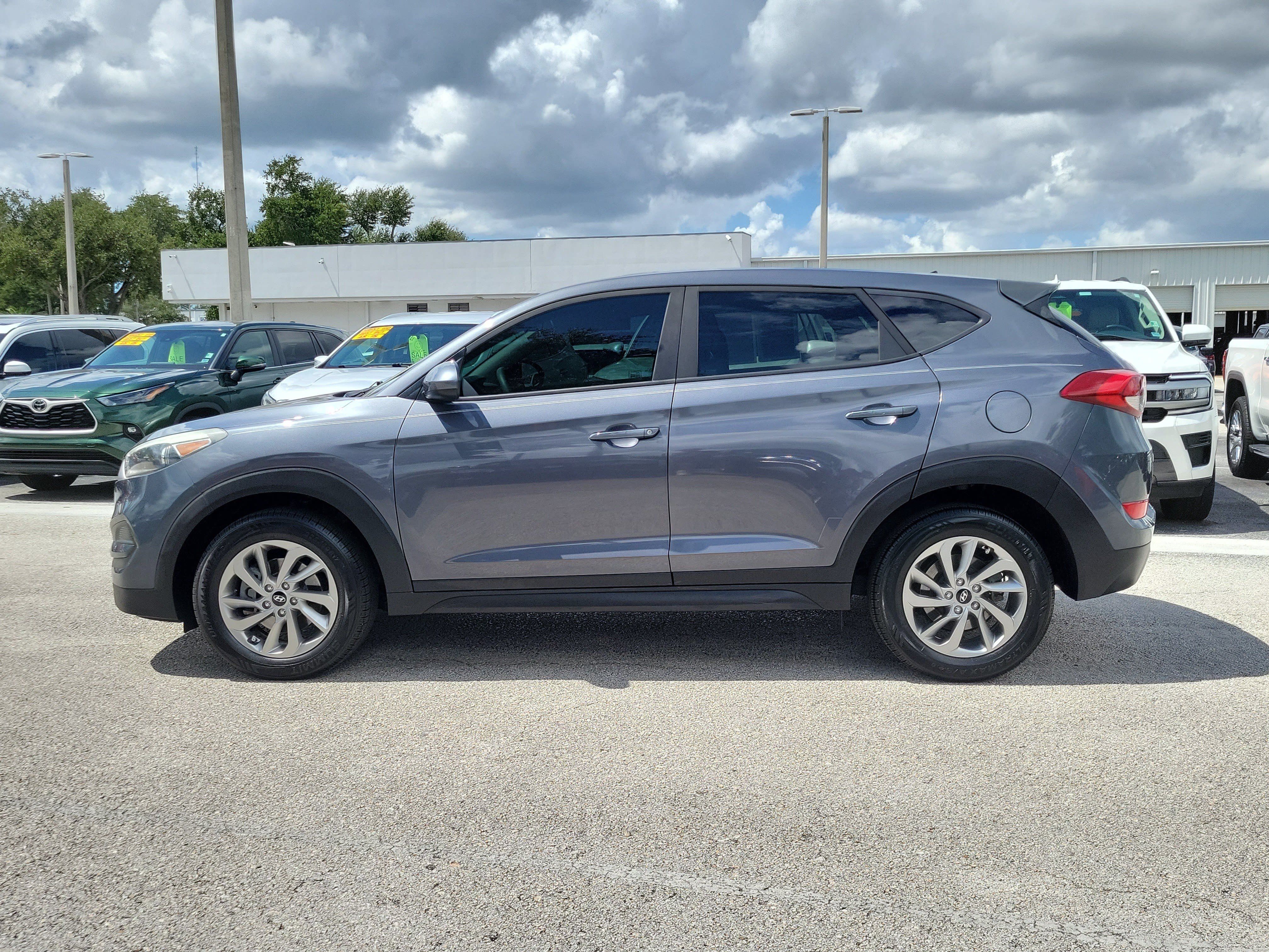 Used 2018 Hyundai Tucson SE w/ Cargo Package FWD image 6