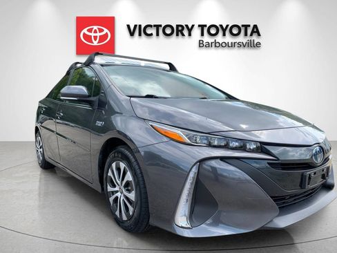 Used 2022 Toyota Prius Prime XLE FWD image 5