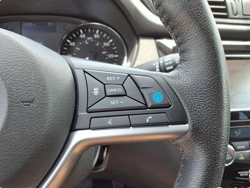 Used 2020 Nissan Rogue SL AWD/4WD image 20