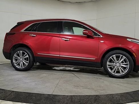 Certified 2024 Cadillac XT5 Premium Luxury image 12