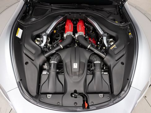 Certified 2023 Ferrari Roma RWD image 92