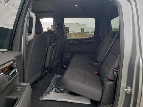 New 2026 GMC Sierra 1500 SLE AWD/4WD image 8