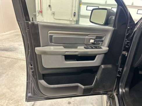 Used 2019 RAM 1500 Big Horn image 15