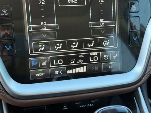 Certified 2022 Subaru Outback Touring w/ Popular Package #2 image 24