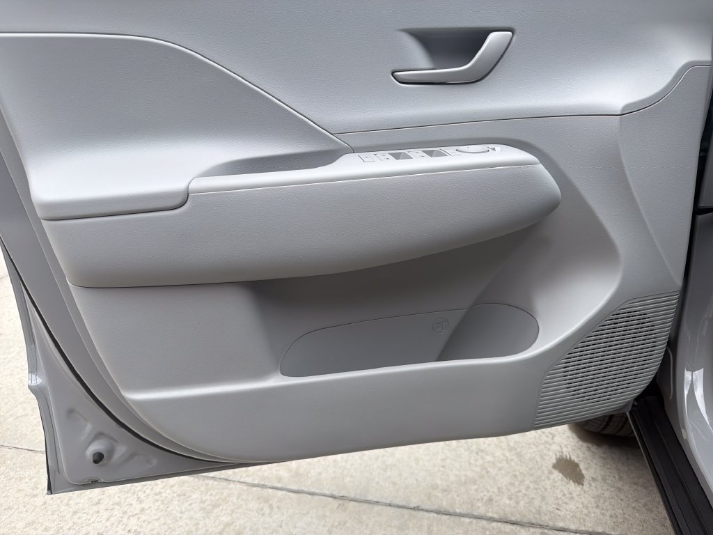 New 2027 Hyundai Kona SEL Sport AWD/4WD image 17