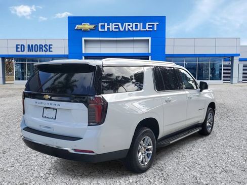 New 2026 Chevrolet Suburban LS RWD image 3