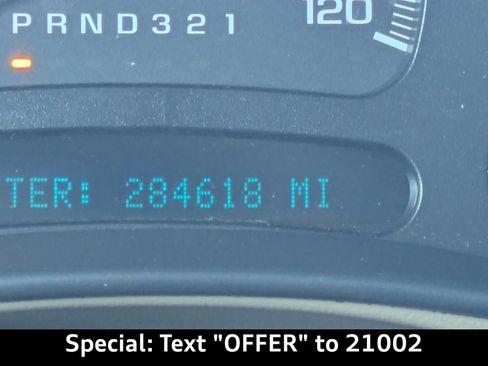 Used 2006 Chevrolet Suburban Z71 w/ Z71 Preferred Equipment Group image 32