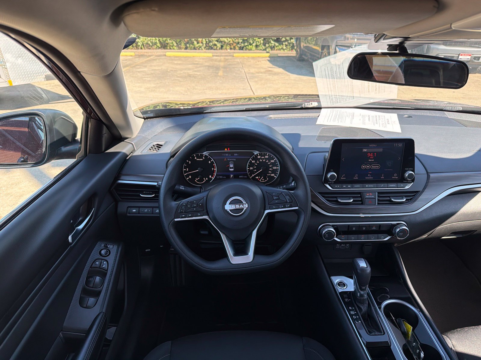 Used 2024 Nissan Altima 2.5 SV FWD image 11