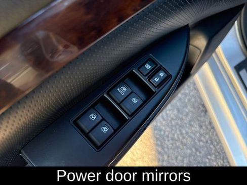 Used 2013 Subaru Legacy 2.5i Limited w/ Popular Pkg 1 image 19