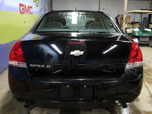 Used 2013 Chevrolet Impala LT w/ LT Sunroof Package image 6