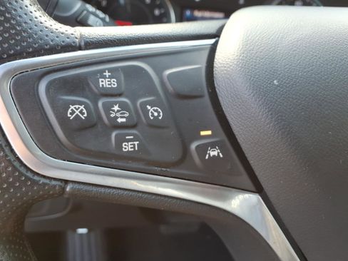 Used 2023 Chevrolet Equinox LT image 19