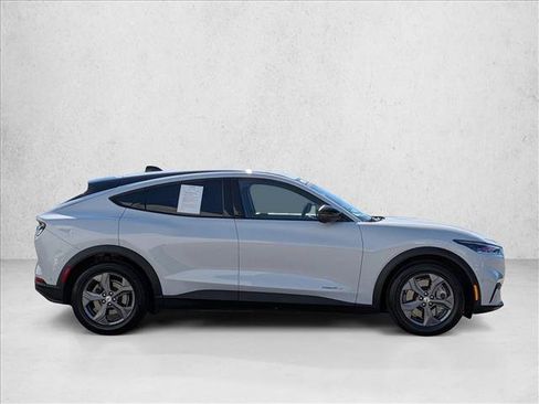Used 2023 Ford Mustang Mach-E Select RWD image 4