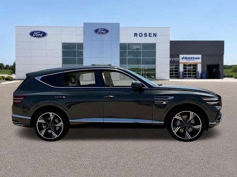 Used 2025 Genesis GV80 3.5T Prestige AWD/4WD image 2