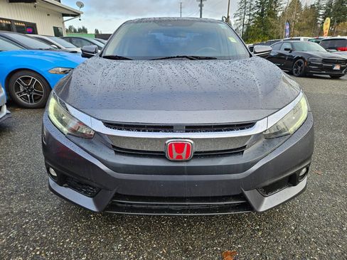 Used 2016 Honda Civic Touring image 10