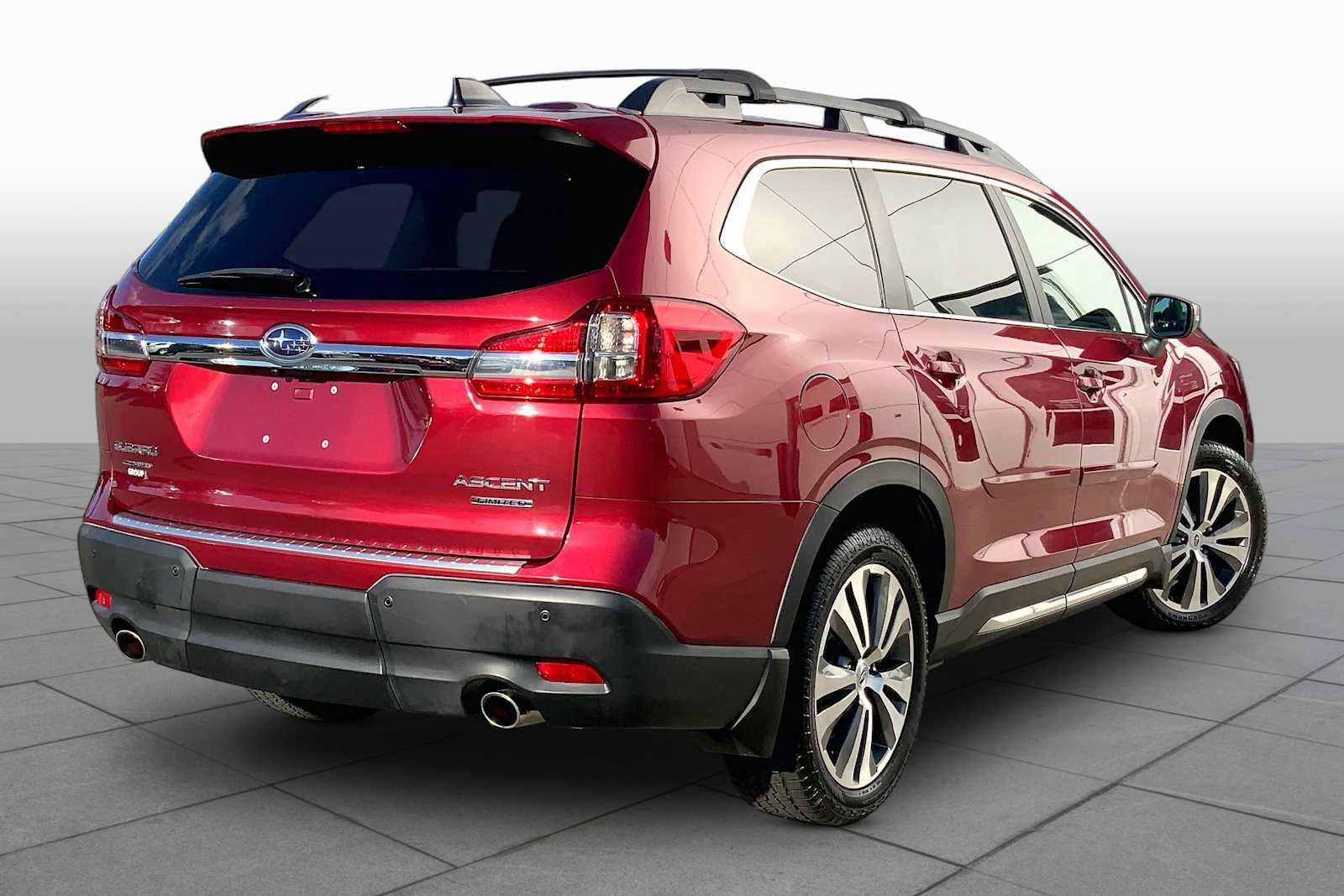 Used 2019 Subaru Ascent Limited AWD/4WD image 13