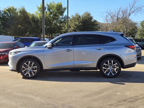 Certified 2023 Acura MDX FWD w/ Technology Package image 5