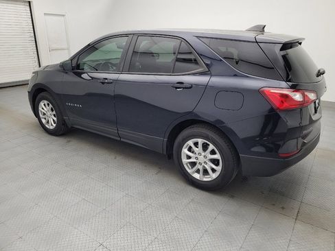 Used 2021 Chevrolet Equinox LS w/ LS Convenience Package image 3