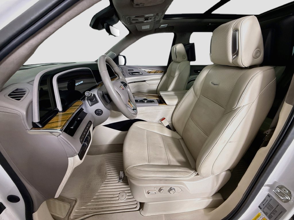 Used 2021 Cadillac Escalade Sport Platinum AWD/4WD image 22