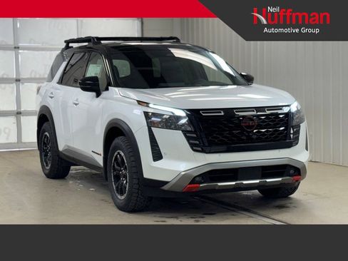 New 2026 Nissan Pathfinder Rock Creek w/ Rock Creek Premium Package AWD/4WD image 1