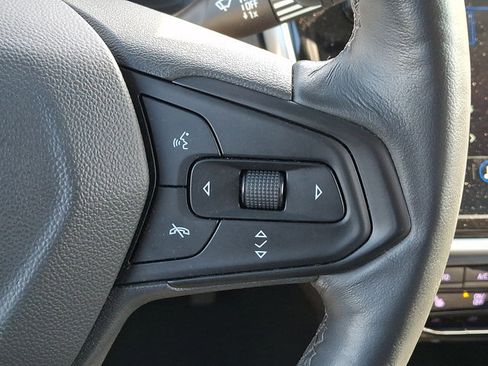 Used 2023 Chevrolet Bolt LT w/ Infotainment Package image 21