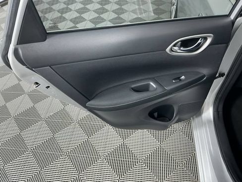 Used 2014 Nissan Sentra SV FWD image 10