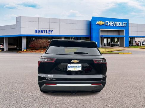 New 2026 Chevrolet Equinox LT image 4