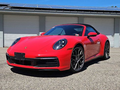 Certified 2022 Porsche 911 Carrera RWD image 1