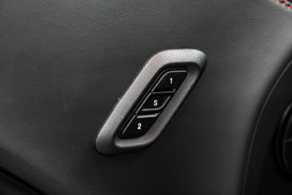 Used 2023 Dodge Challenger R/T Scat Pack RWD image 41